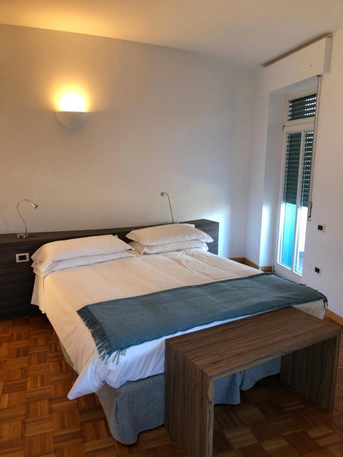 Albergo Del Sole Porto Valtravaglia Eksteriør bilde