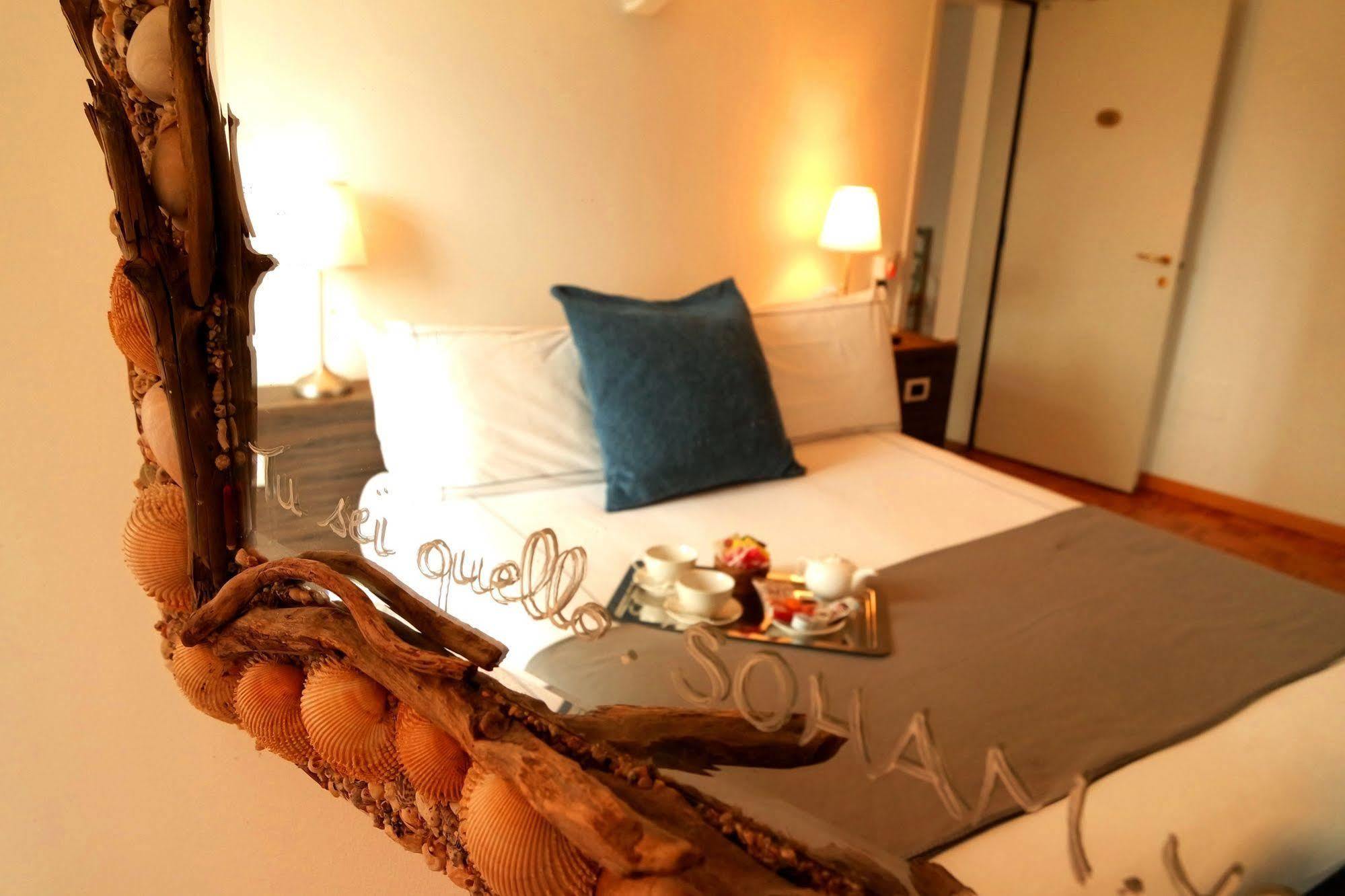 Albergo Del Sole Porto Valtravaglia Eksteriør bilde