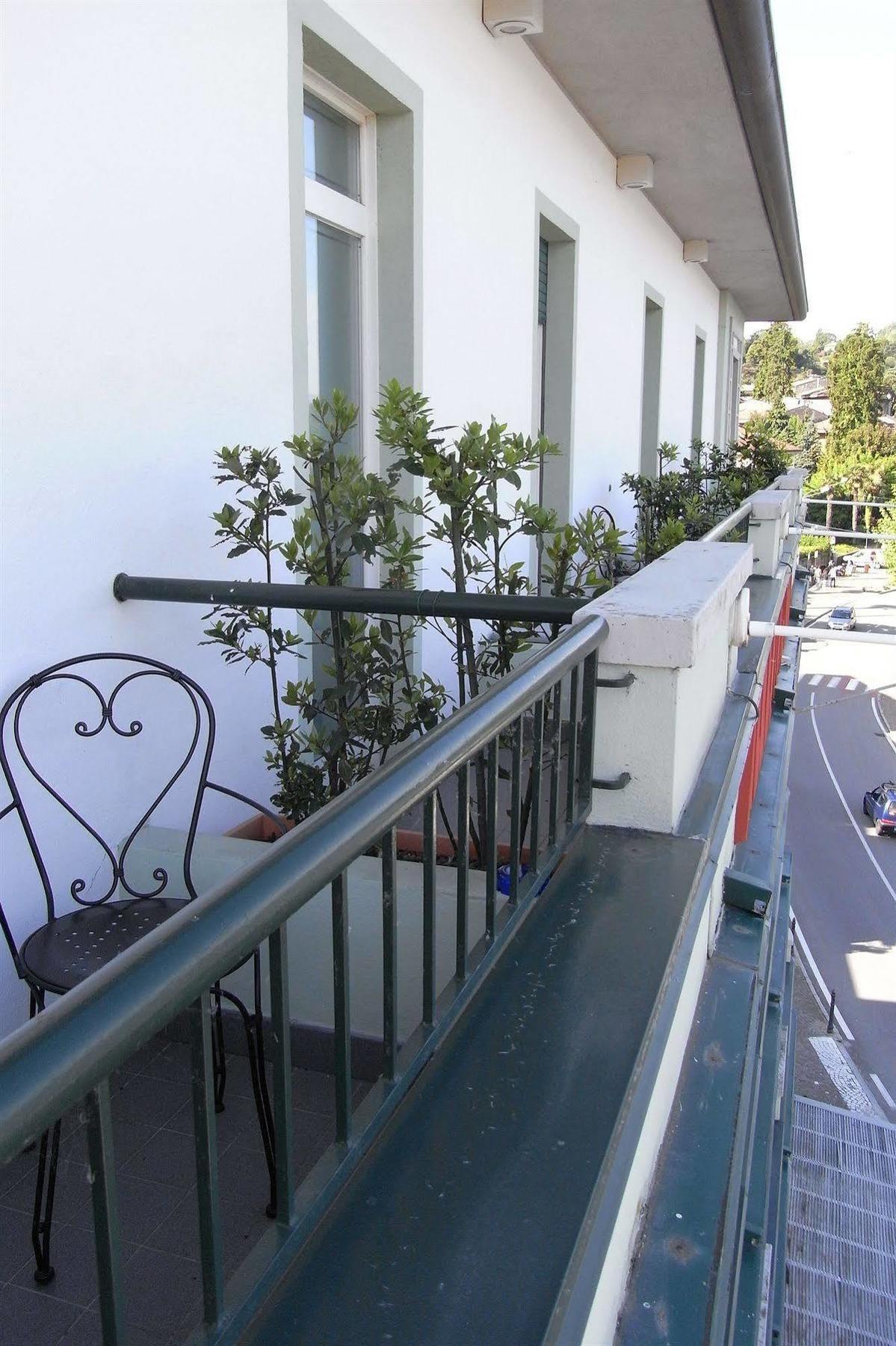 Albergo Del Sole Porto Valtravaglia Eksteriør bilde
